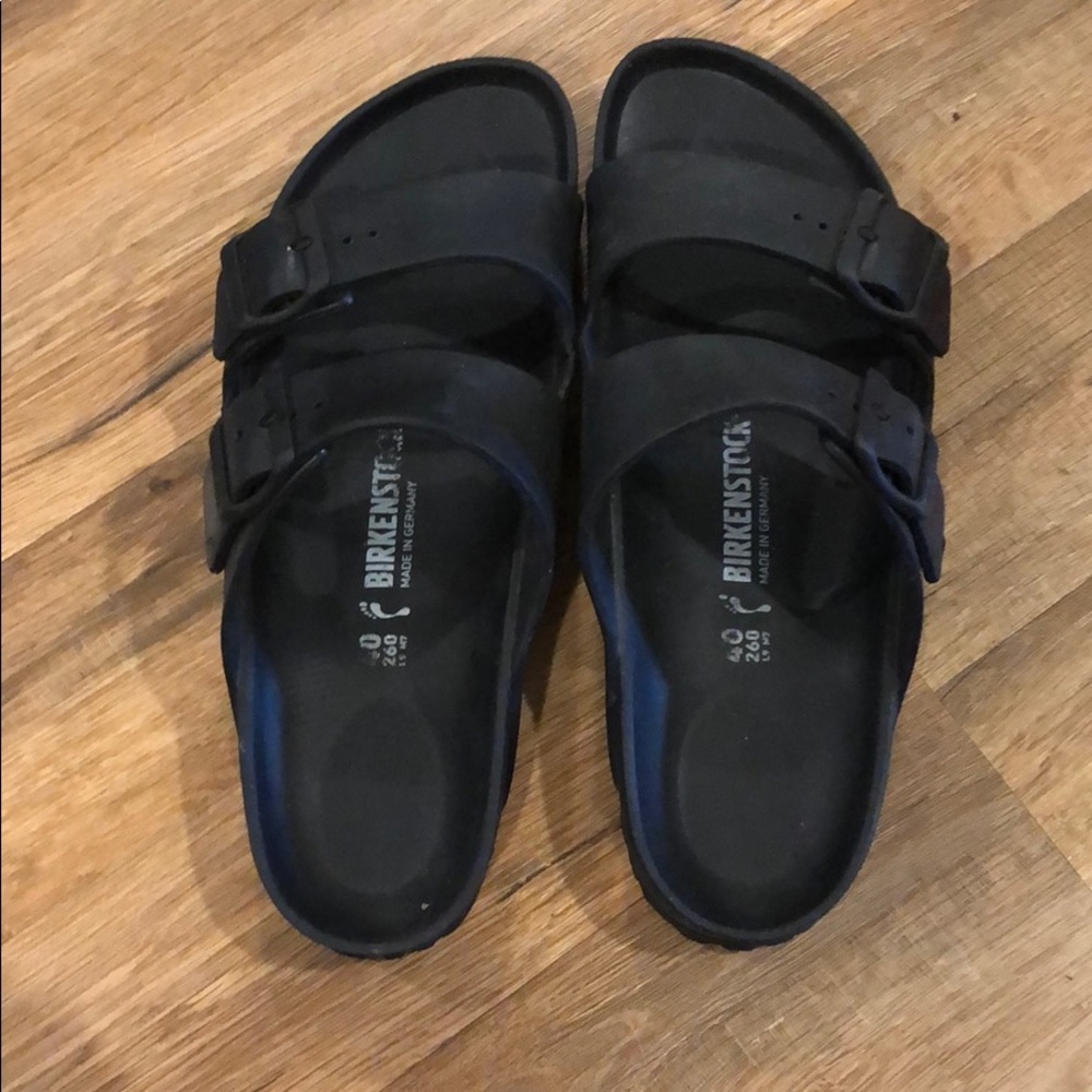 Black rubber Birkenstock’s